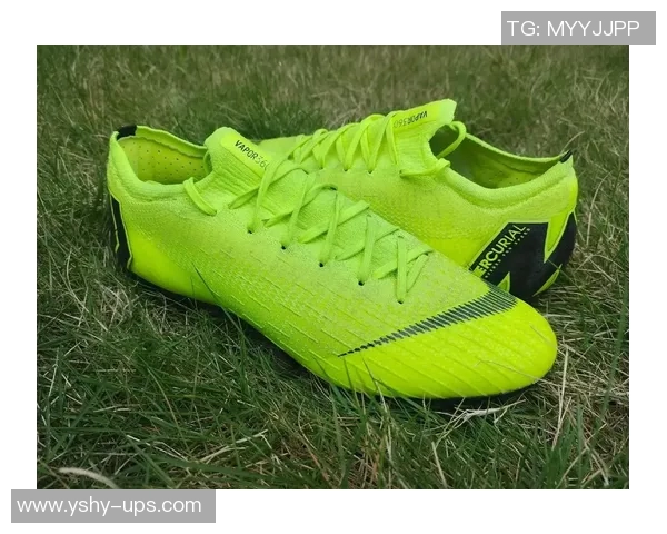 足球球星专用鞋款价格揭秘 各大品牌鞋款多少钱一双揭秘